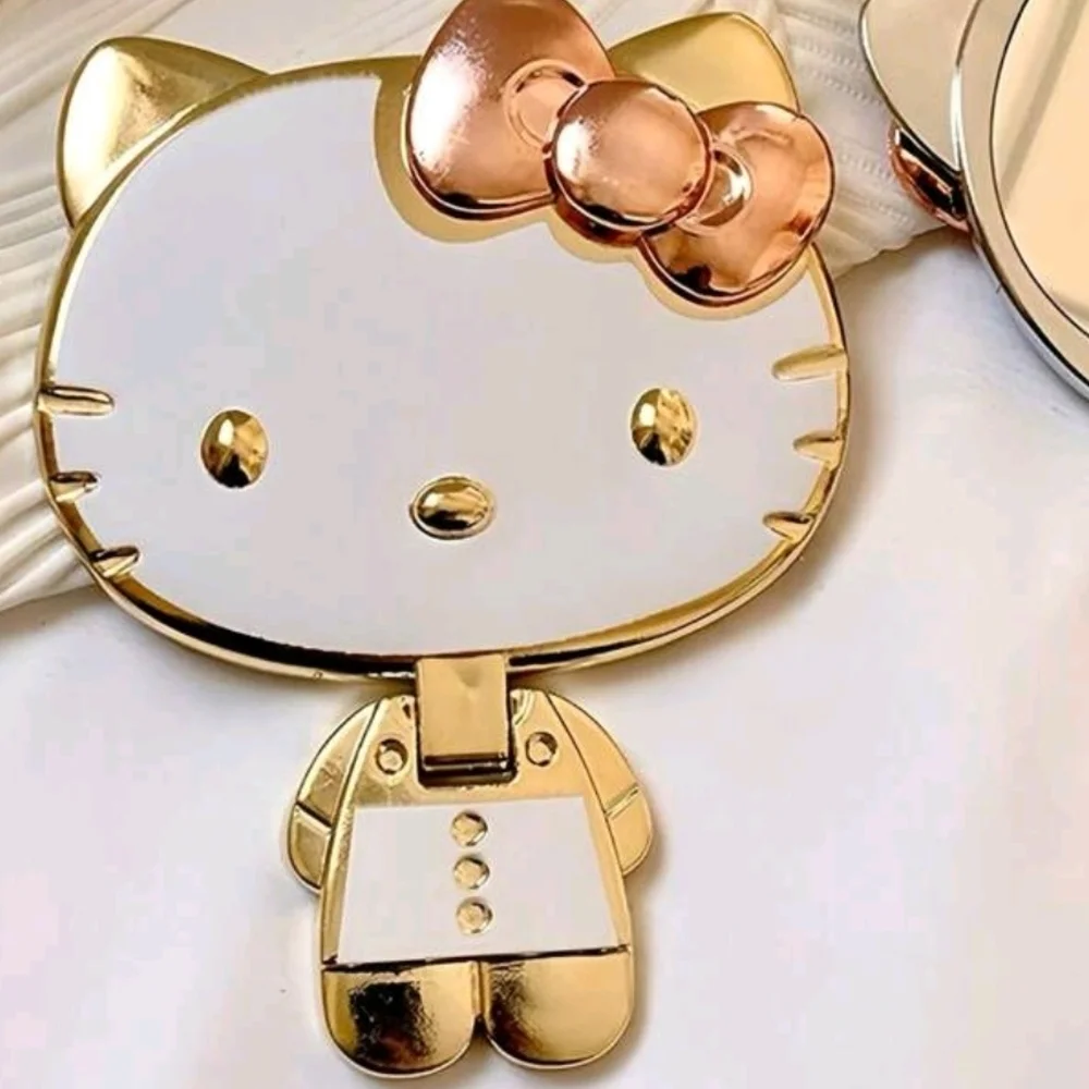 Hello Kitty Mirror - Picture 2 of 2
